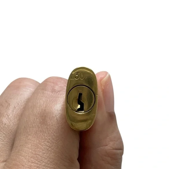 Louis Vuitton Gold Lock & Key #300 w NEW Aftermath Chain 32” - Picture 6 of 8